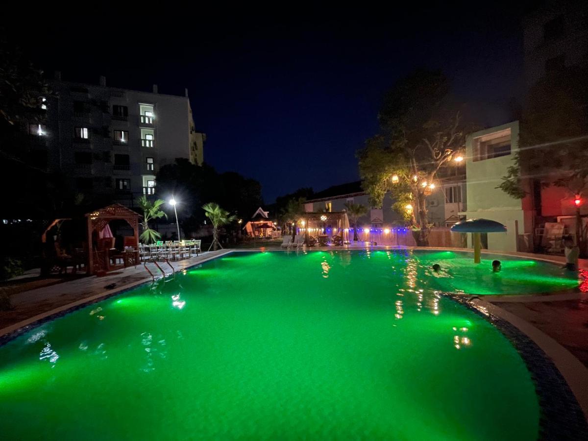 Minh Chau Beach Resort Provinz Quang Ninh Exterior foto