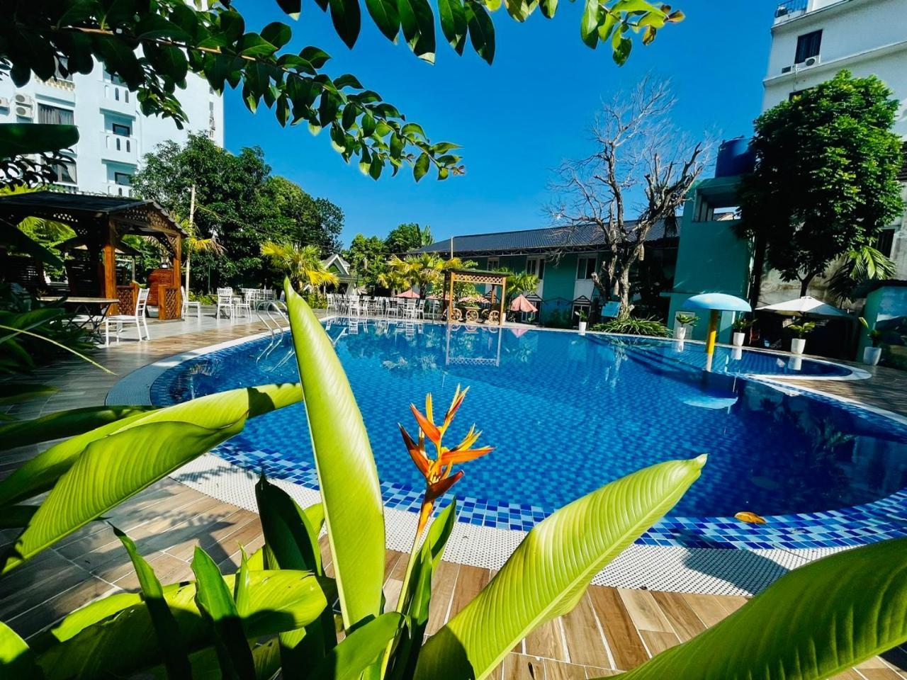 Minh Chau Beach Resort Provinz Quang Ninh Exterior foto